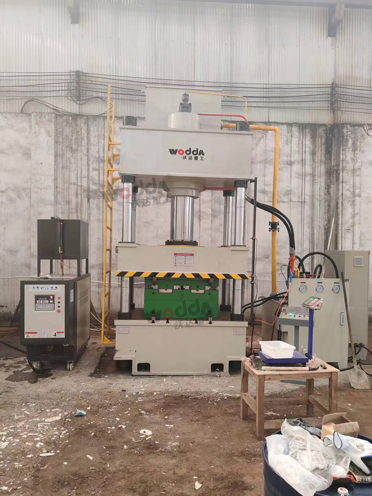 400噸石英石水槽成型液壓機 400噸石英石水槽成型液壓機