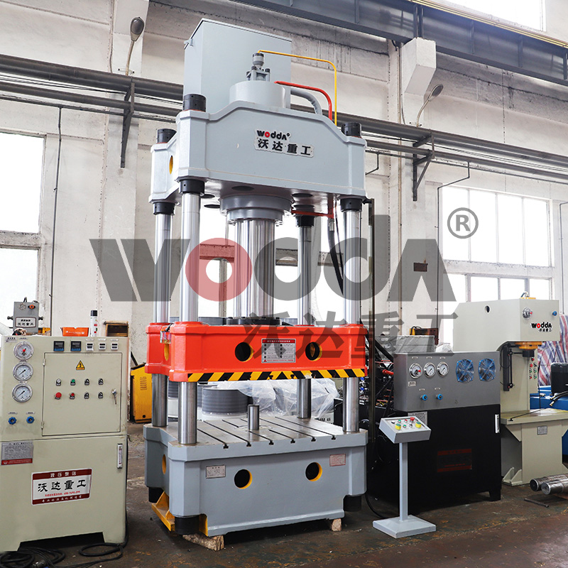 四柱油壓機 四柱油壓機