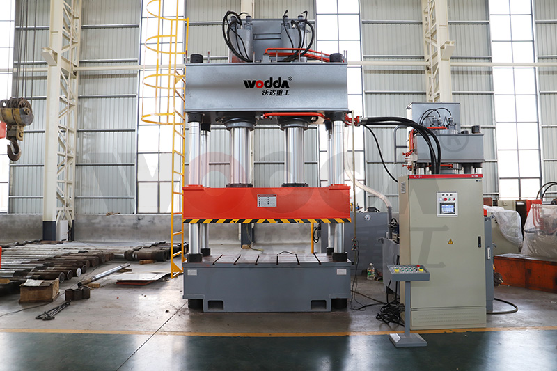 四柱液壓機價格越貴質量越好么 四柱液壓機價格越貴質量越好么