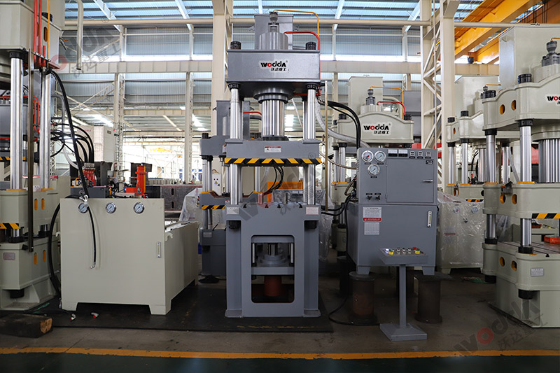 200噸金屬拉伸液壓機 200噸金屬拉伸液壓機