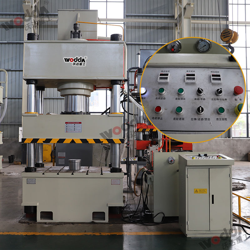 400噸不銹鋼水箱板拉伸液壓機(jī) 400噸不銹鋼水箱板拉伸液壓機(jī)