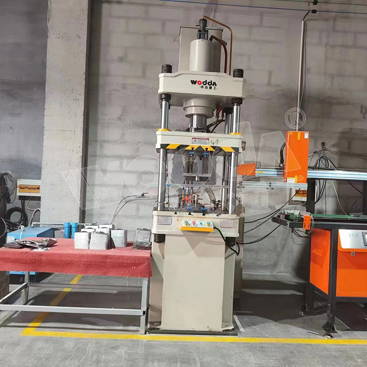 100噸不銹鋼廚具拉伸液壓機 100噸不銹鋼廚具拉伸液壓機