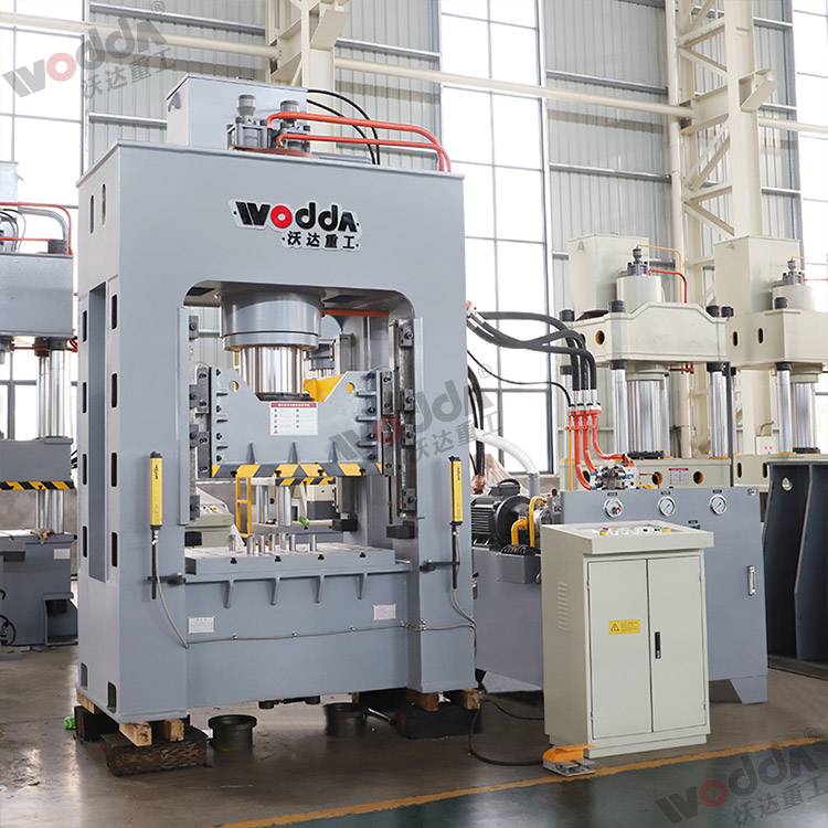 315噸框架式拉伸機 315噸框架式拉伸機