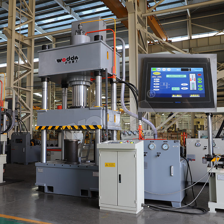 315噸四柱壓力機(jī) 315噸四柱壓力機(jī)