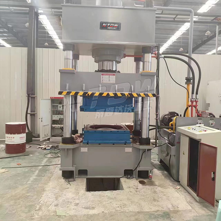 400噸不銹鋼水箱拉伸液壓機 400噸不銹鋼水箱拉伸液壓機