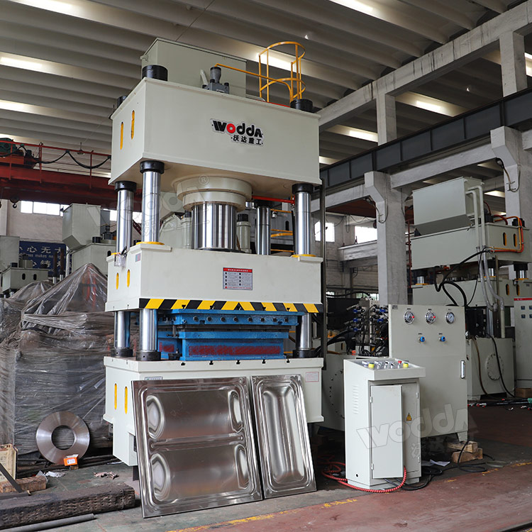 不銹鋼巧克力水箱板拉伸液壓機 不銹鋼巧克力水箱板拉伸液壓機