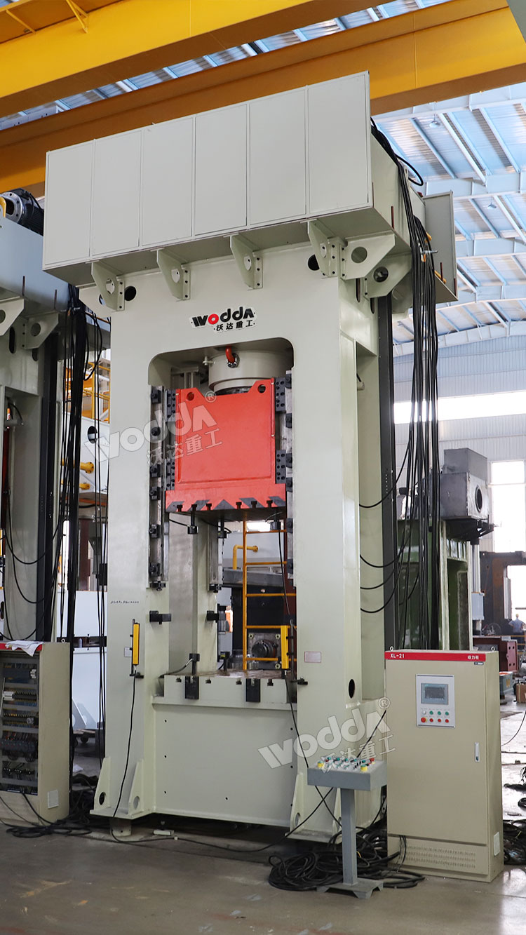 630噸框架式液壓機 630噸框架式液壓機